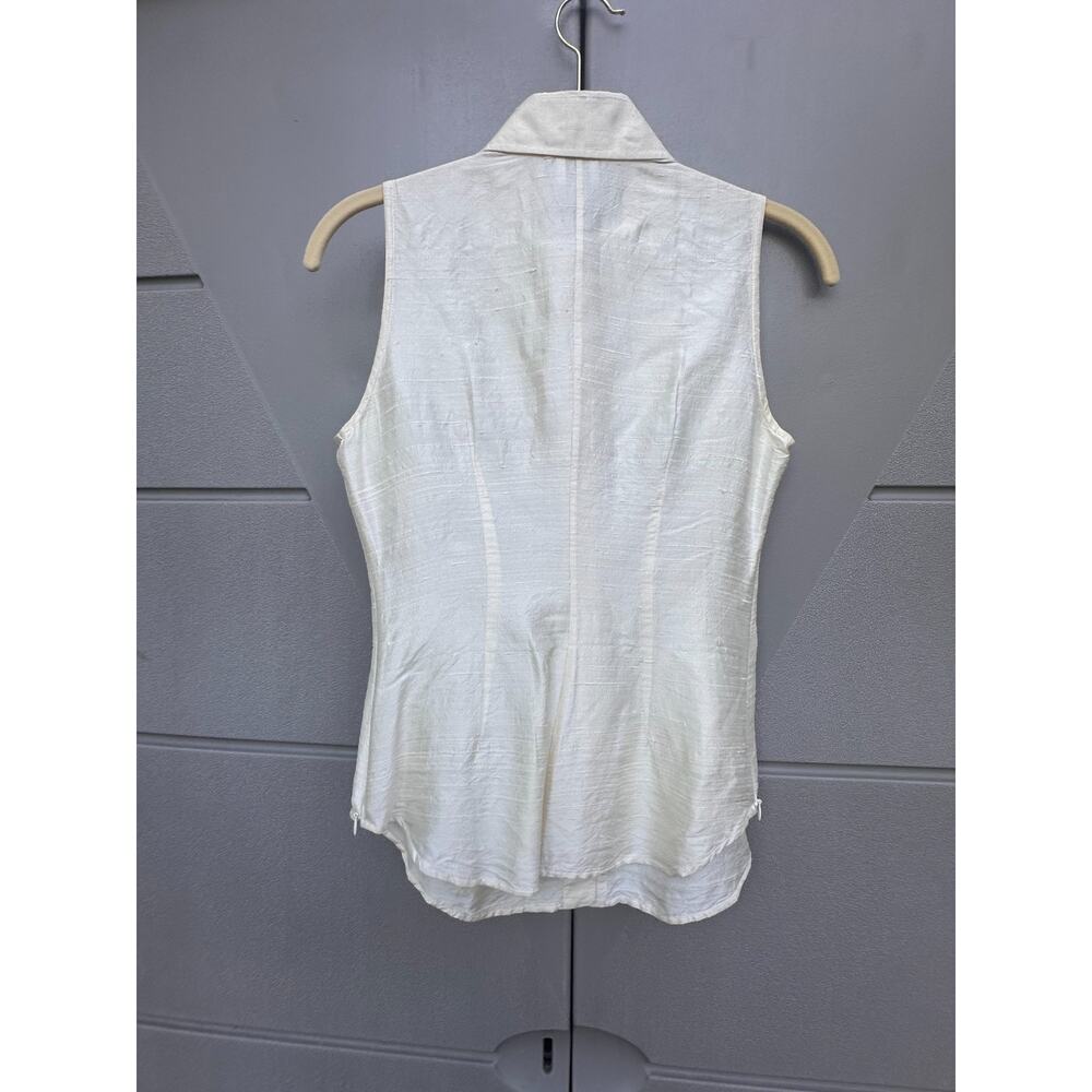 Armani Collezioni Italy Ivory silk shantung Sleeveless Blouse Sz IT 38 US 2 Luxe - Picture 14 of 15
